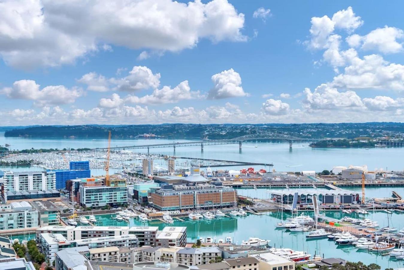 Magnificent Skytower, Sea, Habour View In Cbd Apartment Auckland Exterior photo