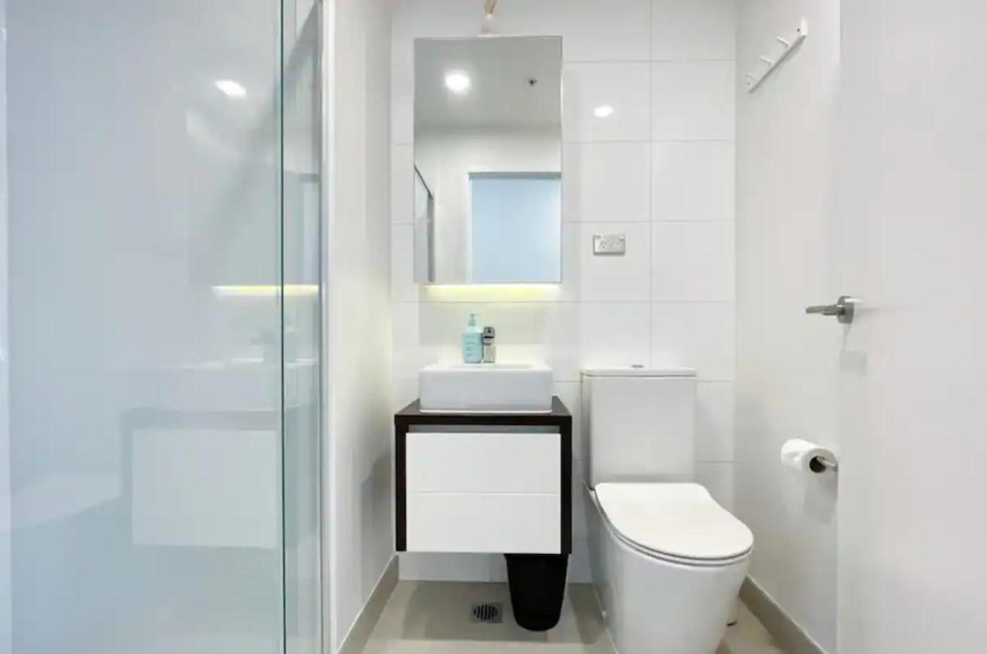 Magnificent Skytower, Sea, Habour View In Cbd Apartment Auckland Exterior photo